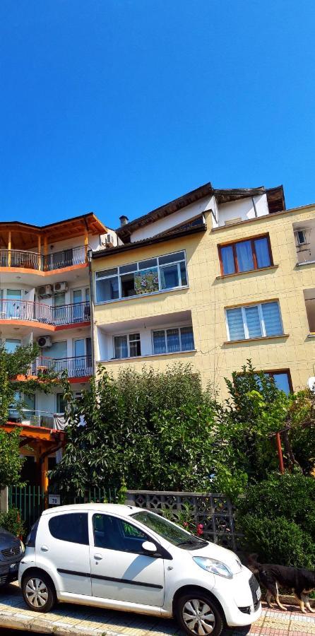 Family Hotel Bohemi II プリモルスコ エクステリア 写真